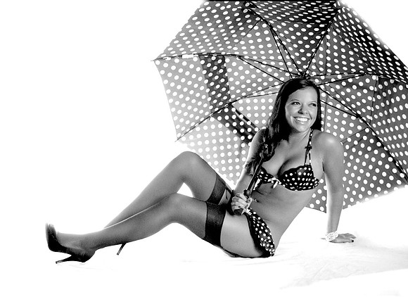 Boudoir_0916-forwebsit-b&w